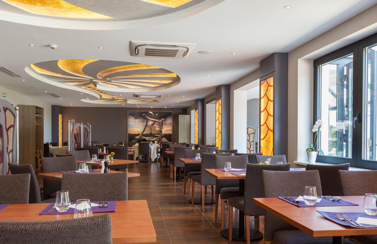 Hotel Restaurant Le Cleebourg Rott Exteriör bild
